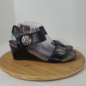 Taos Carousel 2 Black Patent Leather Wedge Sandals with Silver Accents EU 41